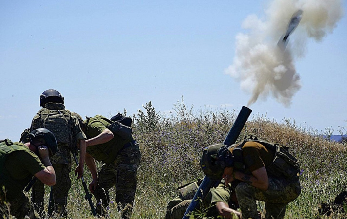 Втрати ворога за 8 липня: 1 050 російських окупантів, 5 танків та 227 БПЛА