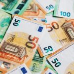 Євро різко впало на міжбанківських торгах