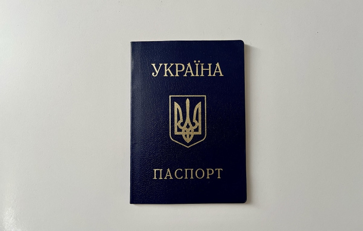 Зеленський підписав закон про множинне громадянство