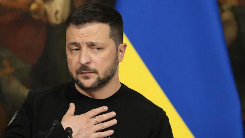 Зеленський підписав закон, що обмежує незалежність НАБУ та САП