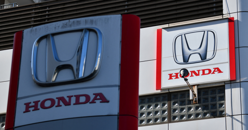 Honda скоротила прибуток вдвічі через мита Трампа та збитки від електромобілів