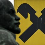 Суд у Росії зняв арешт з «дочки» Raiffeisen Bank