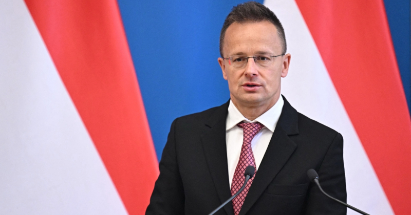 Удар по «Дружбі». Сіярто анонсував відновлення транзиту російської нафти до Угорщини у «тестовому режимі»