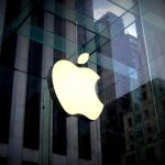 Акції Apple зростають на тлі інвестицій в США