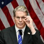 Глава Мінфіну США вважає, що стейблкоїни підтримають попит на американський держборг