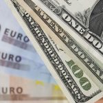 Курс долара та євро до Дня Незалежності: банкір дав прогноз на наступний тиждень