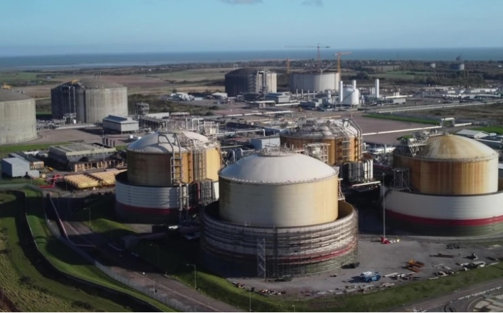 Найбільший LNG-термінал Європи продали за $2 мільярда