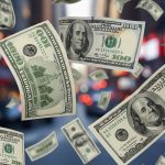 НБУ оприлюднив статистику грошових переказів в Україну та за її межі (інфографіка)
