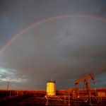 ОПЕК+ збільшив видобуток нафти на сотні тисяч барелів: як відреагували ціни