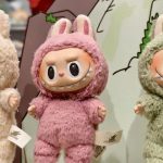 Pop Mart прогнозує дохід понад $4 мільярди цього року та запускає міні-Лабубу