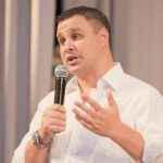 Скандально відомі Максим Микитась та Василь Астіон намагаються зірвати продаж “Укрбуду” Фондом держмайна