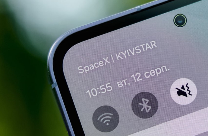 Супутниковий зв’язок у смартфоні: Україна серед перших підключає Starlink Direct to Cell