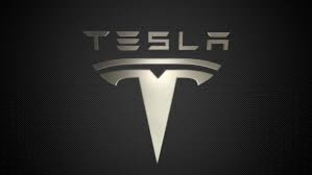 Tesla та LG Energy підписали контракт на постачання акумуляторів на $4,3 млрд