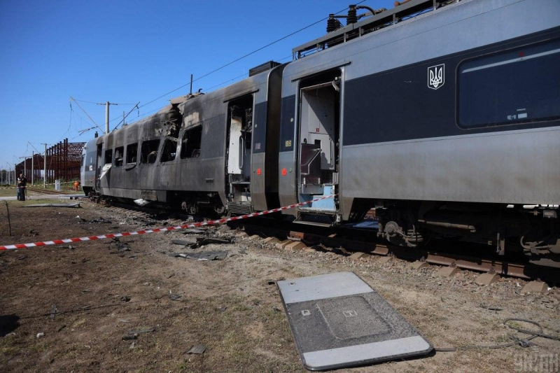 Удар Росії по Києву: деякі поїзди "Укрзалізниці" затримуються до трьох годин