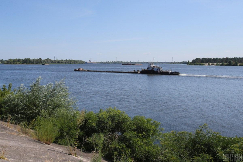 Україна відновила судноплавство в гирлі Дунаю, яке закрили через вибух судна