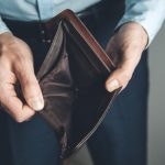 В Україні зростає кількість боргів по зарплаті: у яких регіонах найчастіше не платять