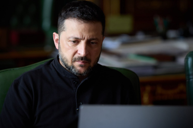 Зеленський обговорив з очільницею МВФ нову програму фінансової допомоги