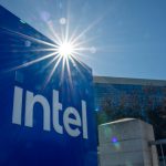 Nvidia інвестує $5 млрд в Intel для розвитку ШІ та ПК. Акції Intel злетіли на 25%