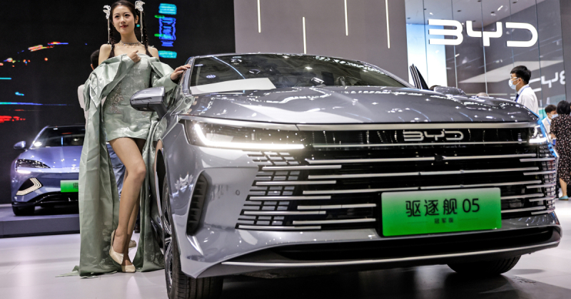 Кінець епохи рекордів. Китайський автовиробник BYD готується до найслабшого зростання за п’ять років