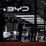 Баффет позбувся частки в китайській BYD