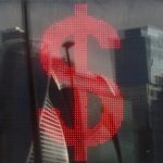 Долар пішов угору на тлі нового рішення ФРС США щодо процентної ставки