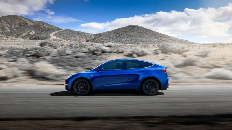 Хоронили Tesla - порвали два баяни: з чим насправді пов'язані труднощі відомого виробника