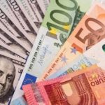 Курс валют на понеділок: долар та євро без змін