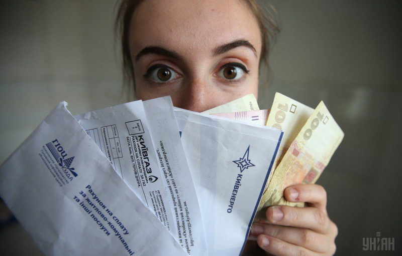 Нові тарифи на світло, старі загрози: хто отримає більші платіжки, і чи “вимкне” нас РФ взимку