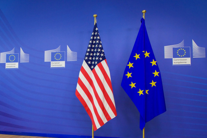 Торговельне перемир’я між США та ЄС під загрозою зриву через розширення мит на сталь