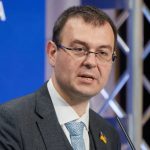 У МВФ хочуть, аби Україна переглянула оподаткування посилок — Гетманцев