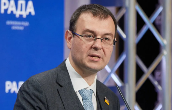 У МВФ хочуть, аби Україна переглянула оподаткування посилок — Гетманцев