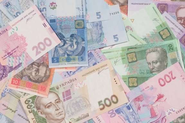 Вклади українців зросли до 1,3 трлн грн: на держбанки припадає половина всіх заощаджень