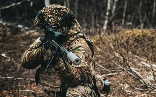 Втрати ворога за 17 вересня: 930 російських окупантів, 2 танки та 390 БПЛА