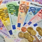 Євро дорожчає: НБУ встановив нові курси гривні до іноземних валют