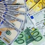 Євро зросло на міжбанку, а долар лишається стабільним