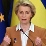Єврокомісія невдовзі представить пакет санкцій щодо рф