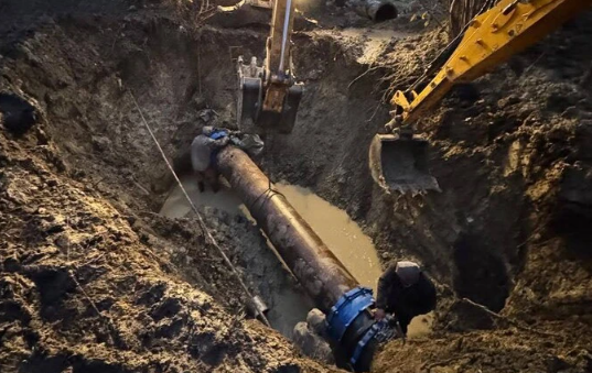 Через витік на водогоні біля села Домажир частина Львова перебуває без водопостачання.