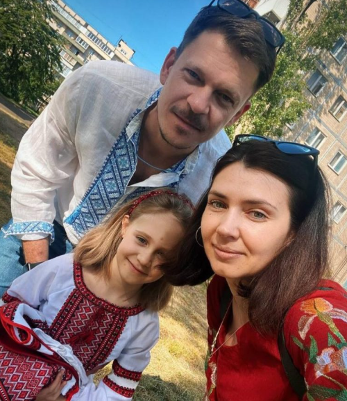 Батьківські збори 2025: прем'єра комедії з Андрієм Ісаєнком в кінотеатрах України