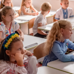 дати канікул шкіл Чернівці