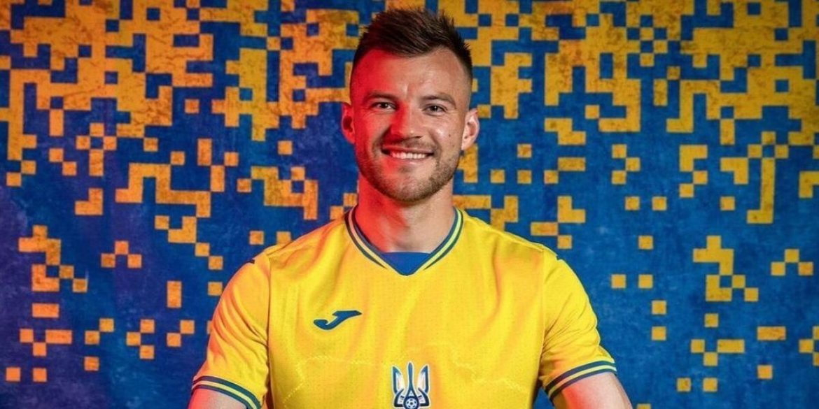 Від двору до великих арен: рідкісні дитячі фото Ярмоленка, який став символом «Динамо»