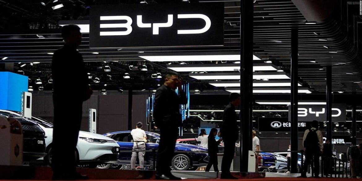 Китайський автомобільний бренд BYD