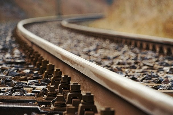 4 листопада 2025 — яке сьогодні свято в Україні: День залізничника, іменини, події та цікаві факти