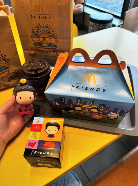 McDonald’s запустив Friends Menu в Україні: офіційні ціни та старт продажів 26 листопада