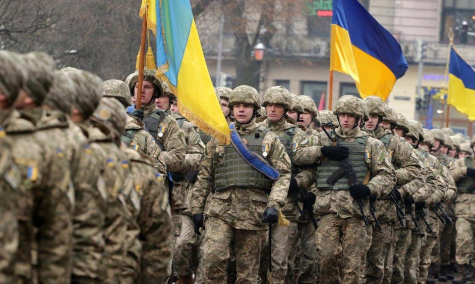 Пенсії по інвалідності від 1 грудня 2025: в кого зростуть виплати та які суми отримають українці