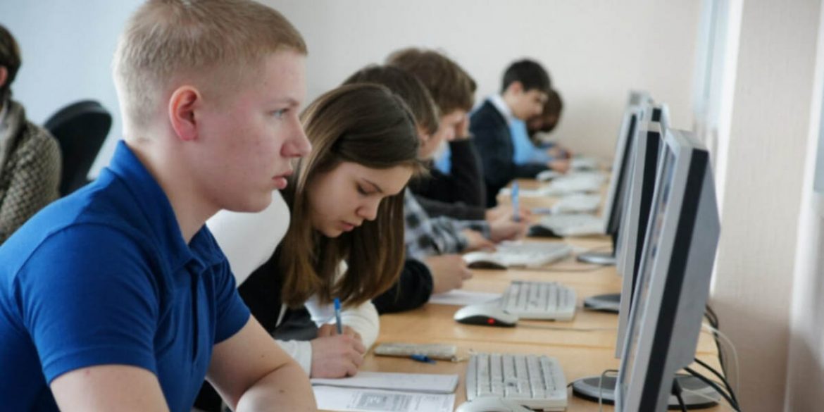НМТ-2026: Освітній комітет ВРУ підтвердив одноденний формат — чотири предмети
