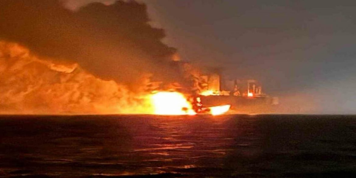 СБУ Sea Baby знищили танкери РФ Kairos і Virat у Чорному морі