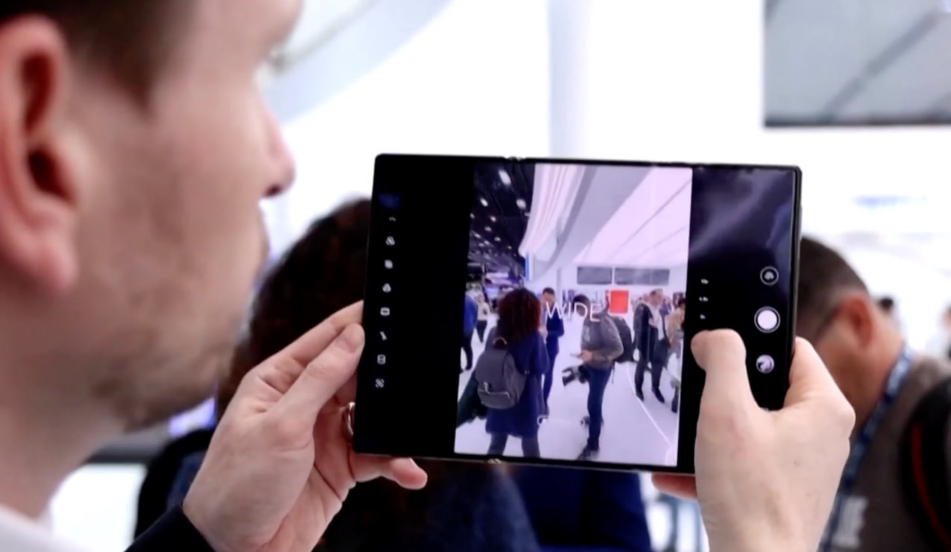 Das Samsung Galaxy Z TriFold wurde am 2. Dezember vorgestellt – Preis, Spezifikationen und Erscheinungsdatum des neuen dreifach faltbaren Smartphones.