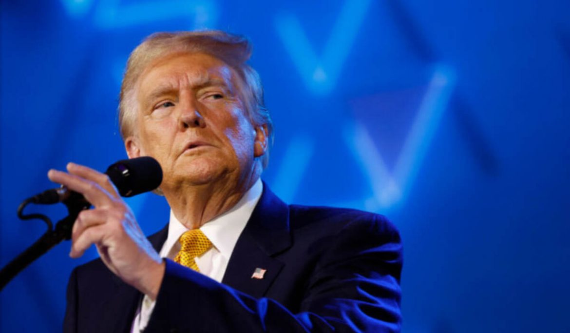 Трамп припиняє фінансування України — що США роблять із мирними перемовинами: головні заяви