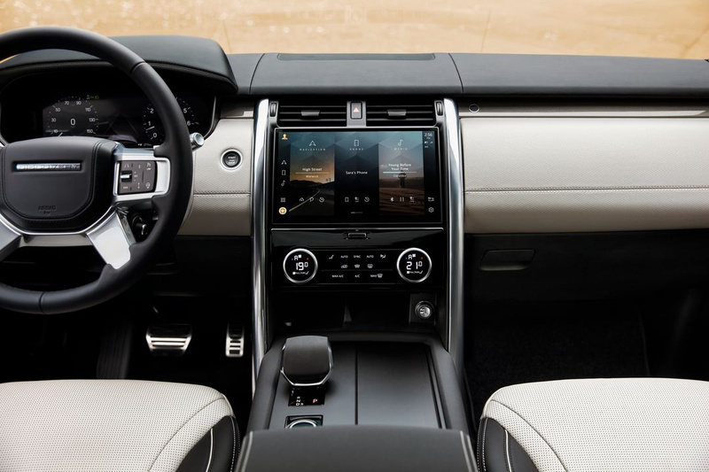Land Rover Discovery: сімейний SUV для подорожей без компромісів