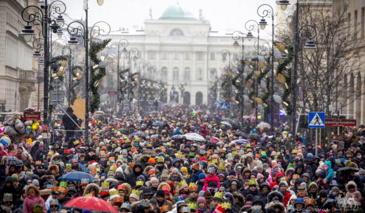 Свято Трьох Королів у Польщі 2026: традиції та привітання у віршах, SMS і GIF